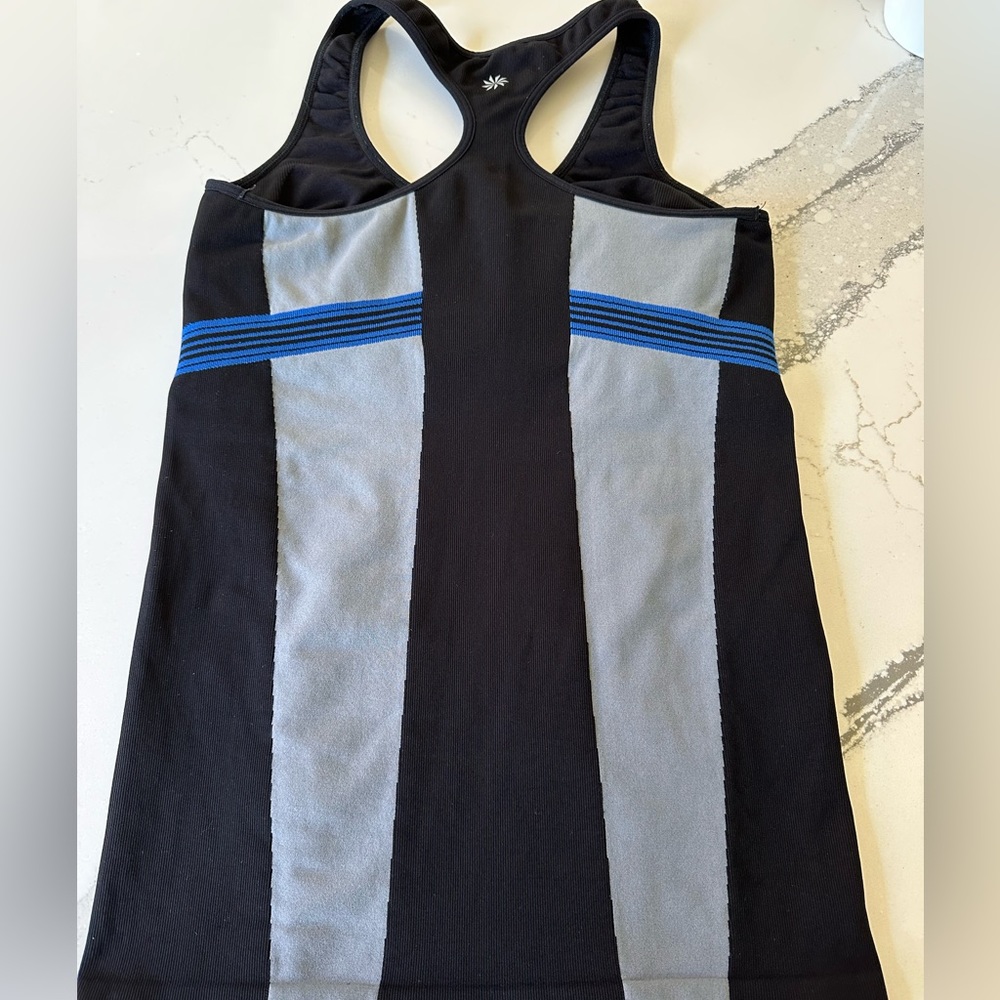 Athleta, Razorback Top Size Small - Picture 2 of 4